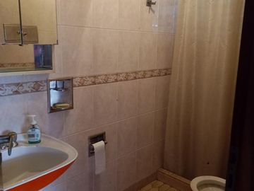 Chalet en venta de cinco ambientes de categoria en Haedo Norte Barrio Guemes