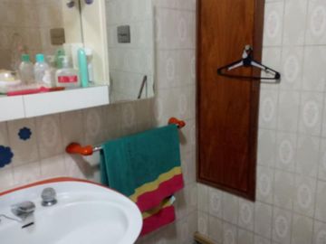 Chalet en venta de cinco ambientes de categoria en Haedo Norte Barrio Guemes