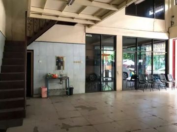Dijual tanah bangunan usaha cuci mobil dan bengkel mobil tenggilis mejoyo surabaya