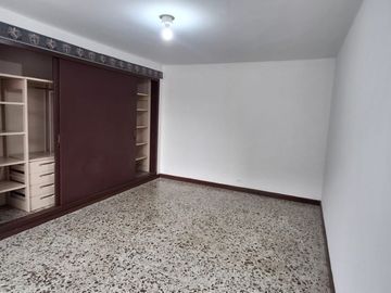 casa en arriendo en san vicente. Cod A127063