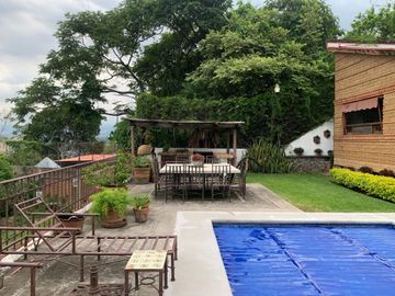 Casa en Fraccionamiento en Club de Golf Hacienda San Gaspar Jiutepec - CAEN-22-Cs