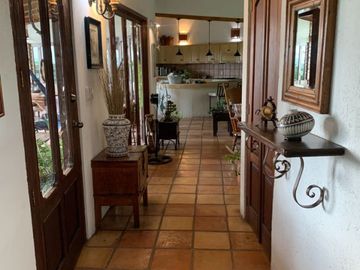 Casa en Fraccionamiento en Club de Golf Hacienda San Gaspar Jiutepec - CAEN-22-Cs