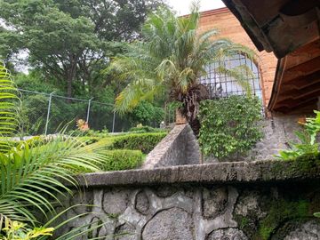 Casa en Fraccionamiento en Club de Golf Hacienda San Gaspar Jiutepec - CAEN-22-Cs