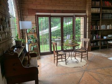 Casa en Fraccionamiento en Club de Golf Hacienda San Gaspar Jiutepec - CAEN-22-Cs