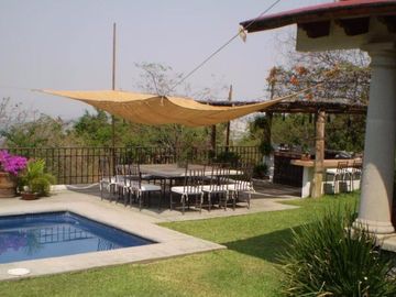 Casa en Fraccionamiento en Club de Golf Hacienda San Gaspar Jiutepec - CAEN-22-Cs
