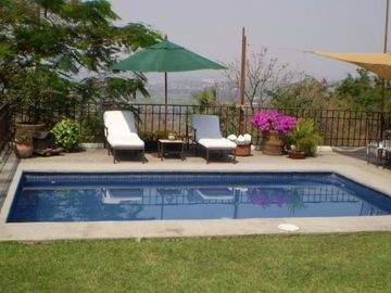 Casa en Fraccionamiento en Club de Golf Hacienda San Gaspar Jiutepec - CAEN-22-Cs