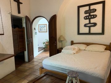 Casa en Fraccionamiento en Club de Golf Hacienda San Gaspar Jiutepec - CAEN-22-Cs