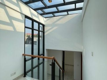 DIJUAL RUMAH / TOWNHOUSE URBANLIVING, Jl PAHLAWAN / CIPUTAT, JAKSEL