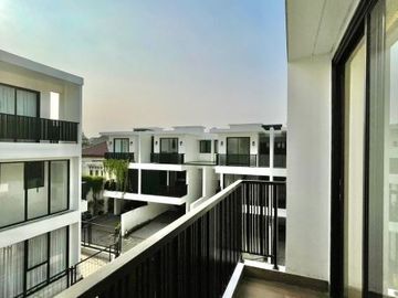 DIJUAL RUMAH / TOWNHOUSE URBANLIVING, Jl PAHLAWAN / CIPUTAT, JAKSEL