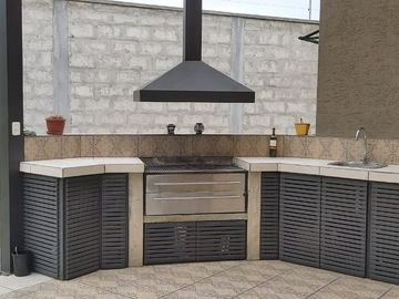VENTA DE CASA EN GUAYLLABAMBA  4 HABITACIONES