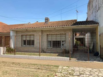 Casa en venta en Wilde Centro