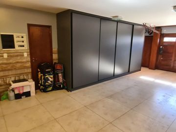 Venta - Chalet seis ambientes en dos lotes en Los Troncos -  Matheu 1190