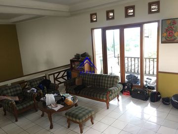 Dijual Rumah Di Cikutra Bandung