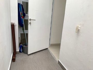 RUMAH JOGJA 2 LANTAI, WITH POOL, DEKAT KANTOR BALAI KOTA YOGYAKARTA