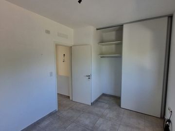 Duplex en venta de tres ambientes en Ituzaingo Norte