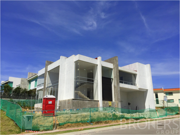 Casa en Venta en La Vista Country Club