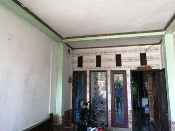 Rumah Pamulang Strategis Siap Huni Dalam Cluster