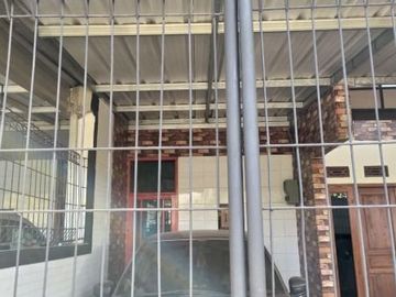 5 Bedroom House for sale