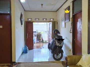 5 Bedroom House for sale