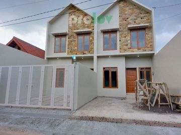 FLASH SALE Turun Harga Rumah Lux Readystok 2LT di Arcamanik Cisaranten Kulon