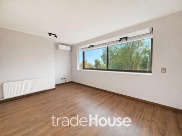 Casa en venta de 3 dorm. en Peñalolén