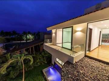 Casa nueva en venta en El Tigre club de Golf, Lujo Puerto Vallarta