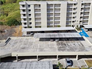 SE VENDE APARTAMENTO CON LNEA BLANCA PH ALTAMIRA GARDENS 2 REC