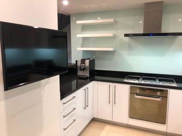 Loft Type unit in One Serendra For Sale