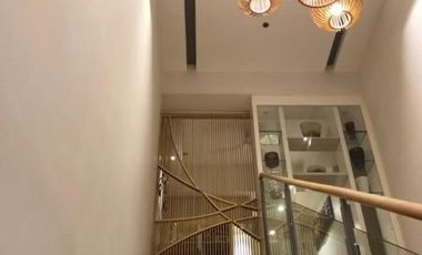 Loft Type unit in One Serendra For Sale