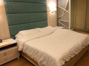 Loft Type unit in One Serendra For Sale