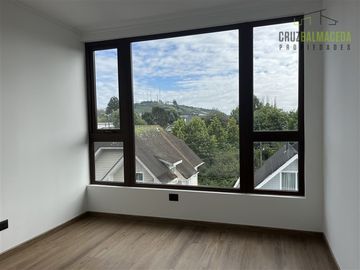 Nueva casa de 3 dormitorios mas estar, en condominio urbano