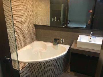 Condominium 1BR .1 Bedroom Condo for Sale in Joya North Tower Rockwell Center Makati