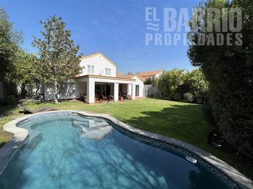 Casa en Venta en Chicureo / Piedra Roja