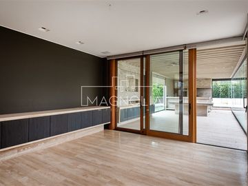MODERNA CASA 6D EN SUITE SAUNA JACUZZI VALLE ESCONDIDO