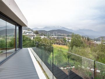 MODERNA CASA 6D EN SUITE SAUNA JACUZZI VALLE ESCONDIDO