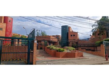 ¡OPORTUNIDAD! VENTA DE CASA EN CONDOMINIO EN EL LIDO  ID 594