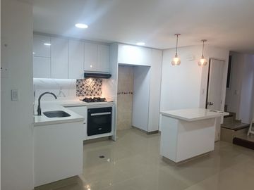 ¡OPORTUNIDAD! VENTA DE CASA EN CONDOMINIO EN EL LIDO  ID 594