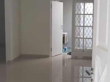 Rumah Cantik Siap Huni di Sektor 9 Rajawali Bintaro 5572