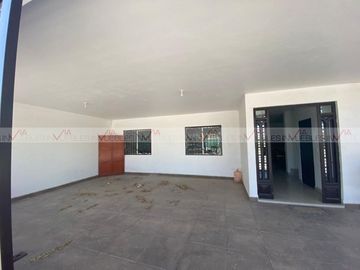 Venta Casa Las Cruces Golf Y Contry Club En Apodaca