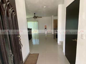Venta Casa Las Cruces Golf Y Contry Club En Apodaca
