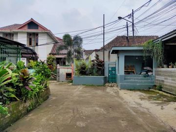 rumah murah 2,5 lantai pusat kota strategis Cimindi Bandung