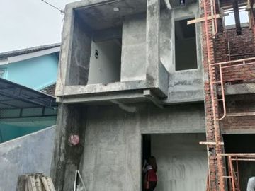Rumah Baru Minimalis Gunung Anyar, Dekat Kampus UPN Surabaya Timur