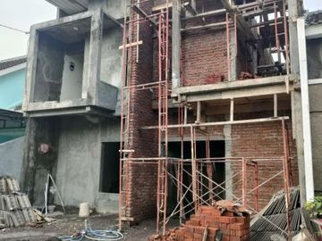 Rumah Baru Minimalis Gunung Anyar, Dekat Kampus UPN Surabaya Timur