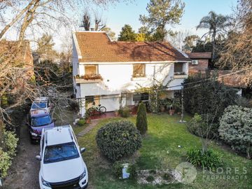 Flores Prop. Vende Casa en Barrio Privado Los Troncos - Pilar