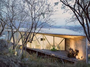 Casa Moderna de Lujo en Venta en Las cañadas country club de golf con Alberca