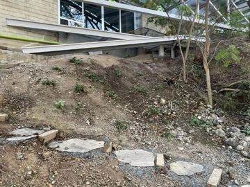 Casa Moderna de Lujo en Venta en Las cañadas country club de golf con Alberca