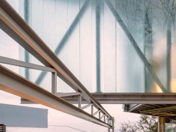 Casa Moderna de Lujo en Venta en Las cañadas country club de golf con Alberca