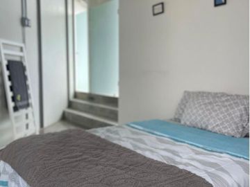 Casa Moderna de Lujo en Venta en Las cañadas country club de golf con Alberca
