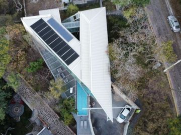 Casa Moderna de Lujo en Venta en Las cañadas country club de golf con Alberca