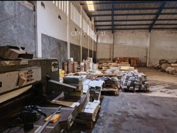 Dijual Gudang 3 IN 1 Jl Gotong Royong Surakarta Jawa Tengah